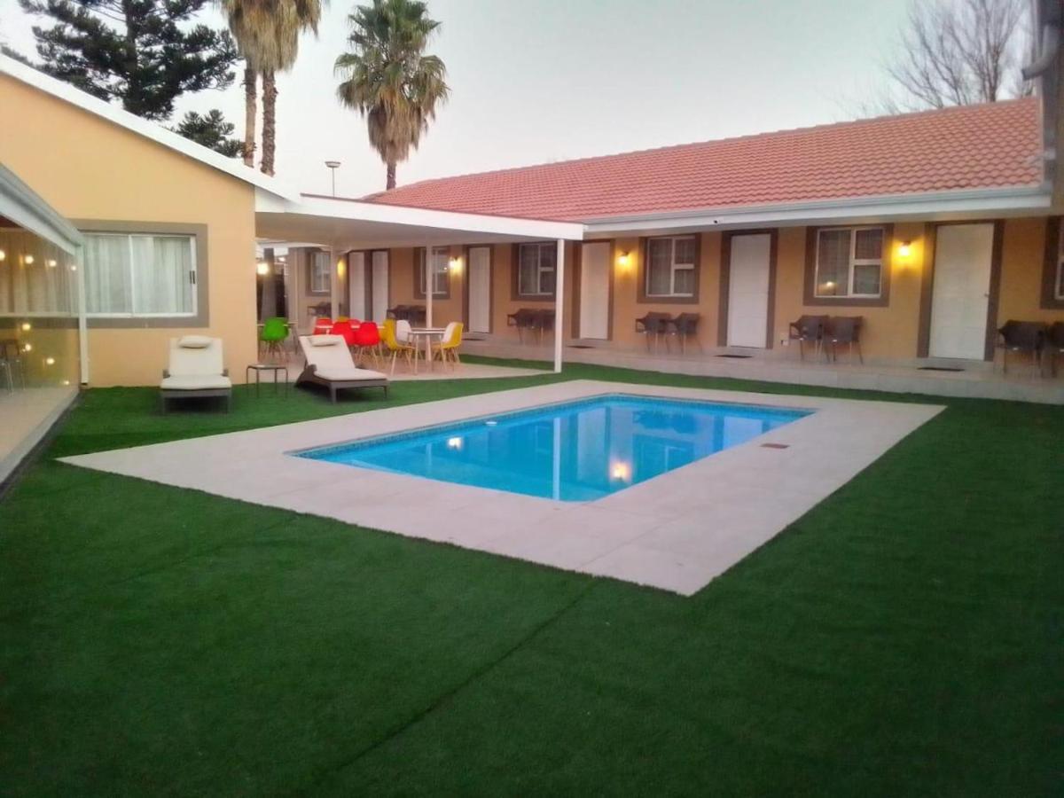 Benoni N12 Hotel Exterior foto